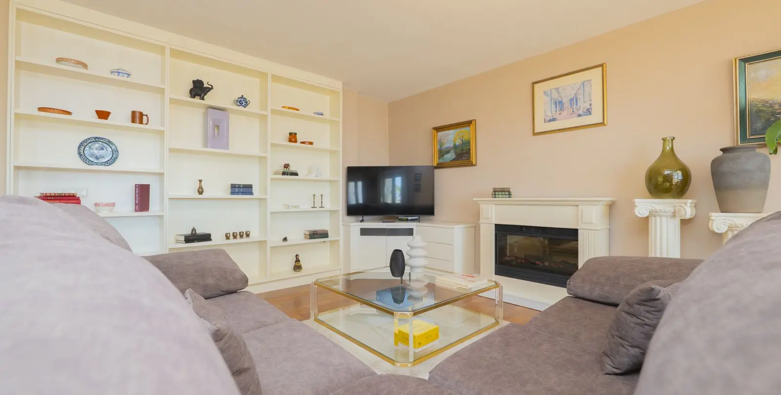 Sale of penthouse in La Carihuela 3