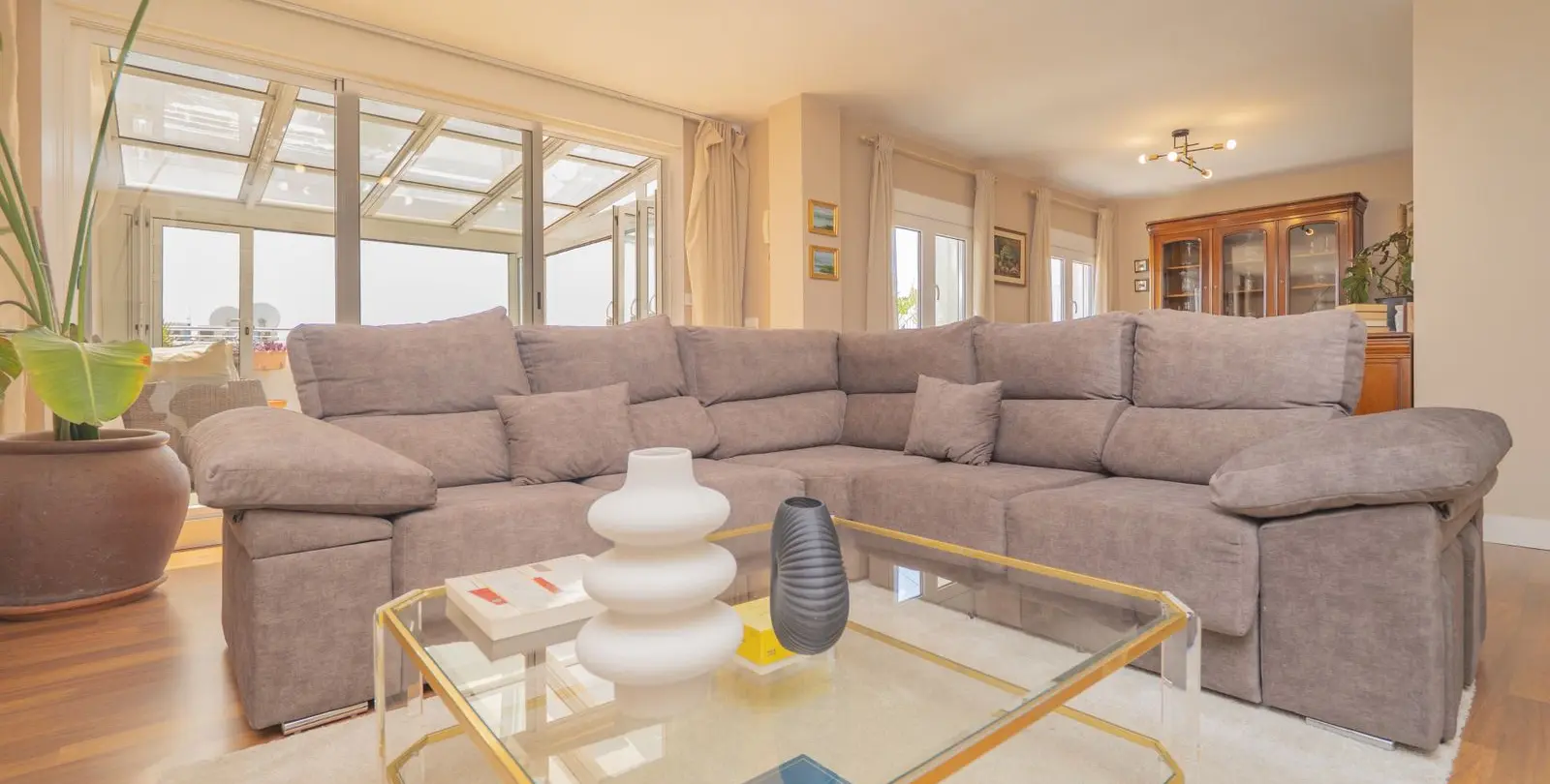 Sale of penthouse in La Carihuela 5