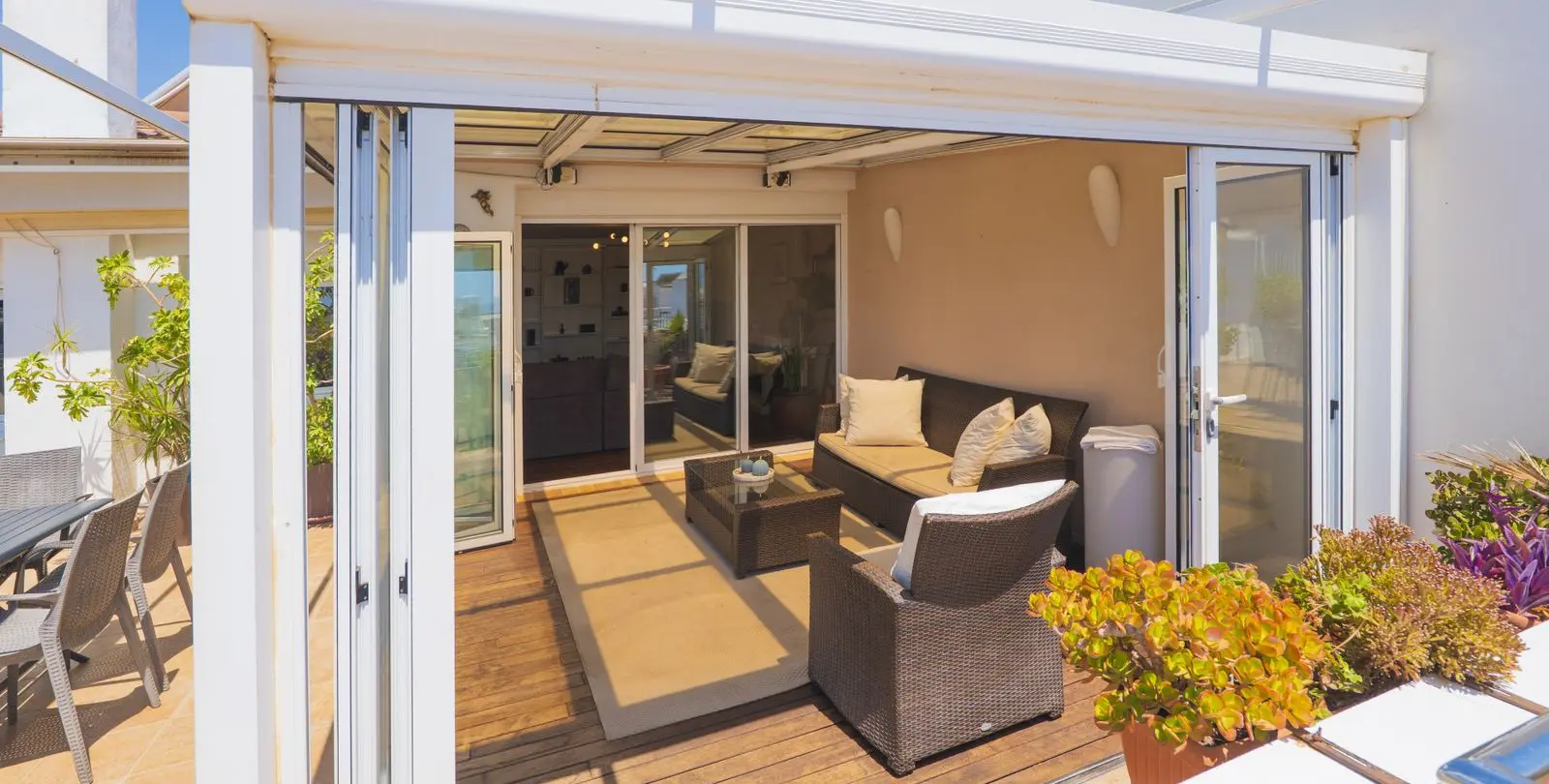 Sale of penthouse in La Carihuela 13