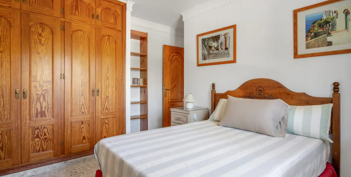 Продажа  отдельно стоящей виллы в Estepona 29