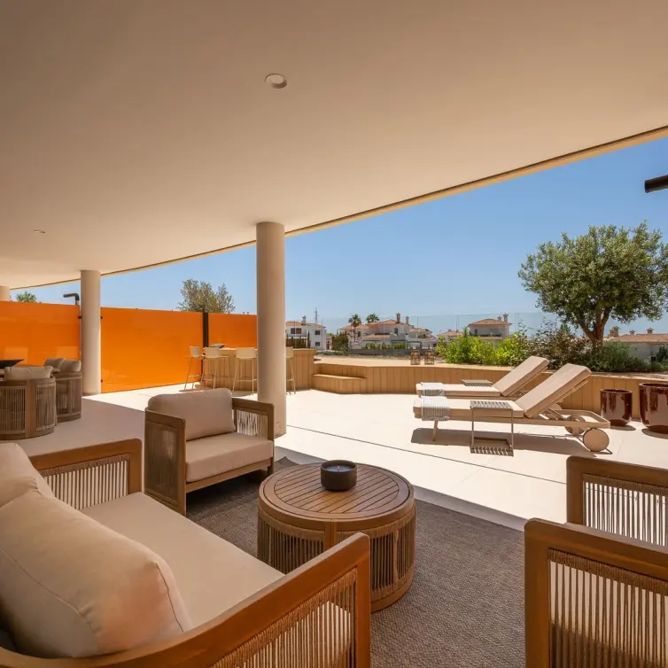 Sale of ground floor apartment in Fuengirola