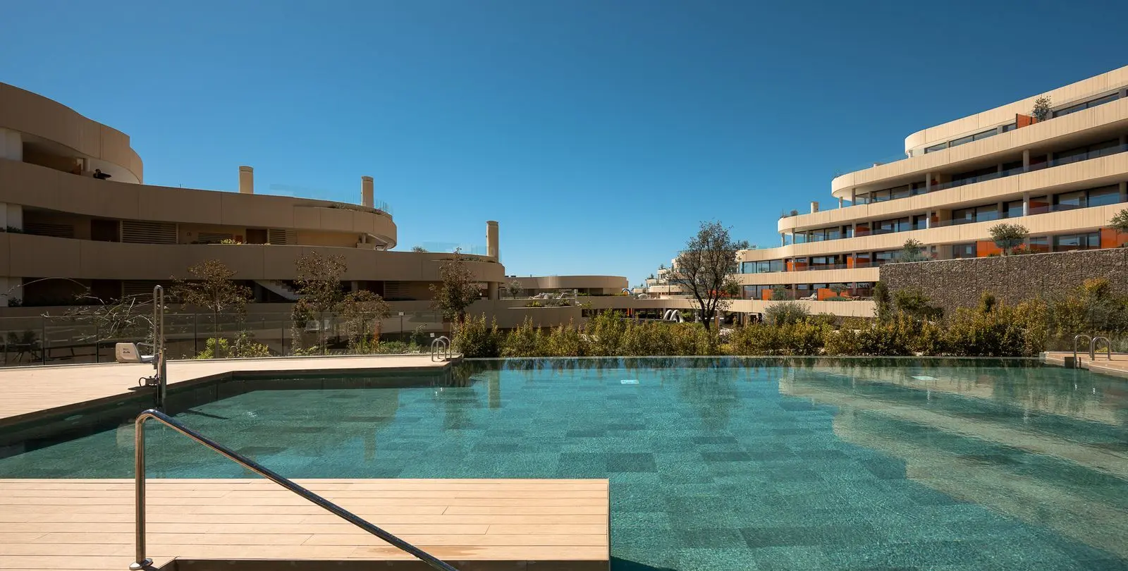 Sale of ground floor apartment in Fuengirola 20
