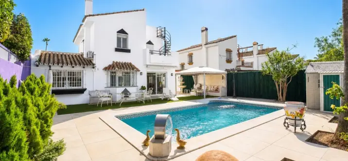 Venta de villa independiente en Atalaya 0