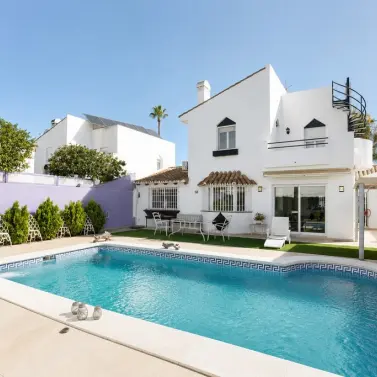 Venta de villa independiente en Atalaya