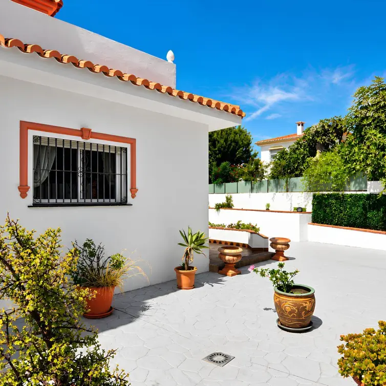 Sale of detached villa in Mijas