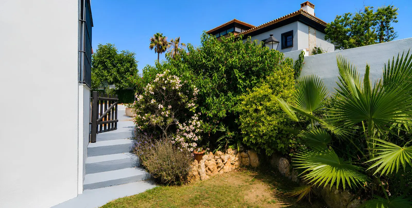 Sale of detached villa in Mijas 10