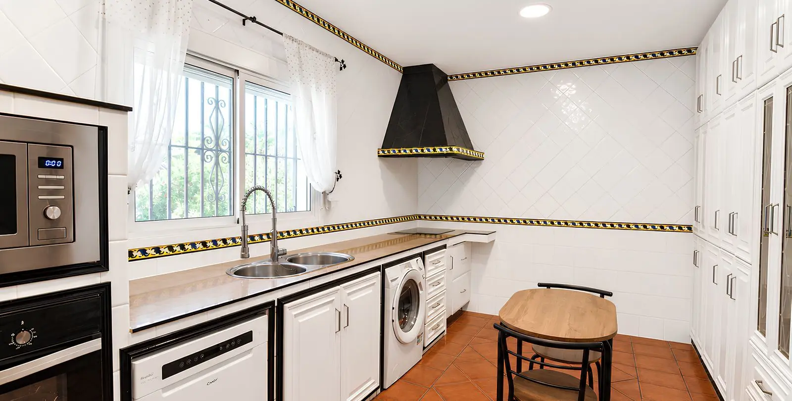Sale of detached villa in Mijas 18