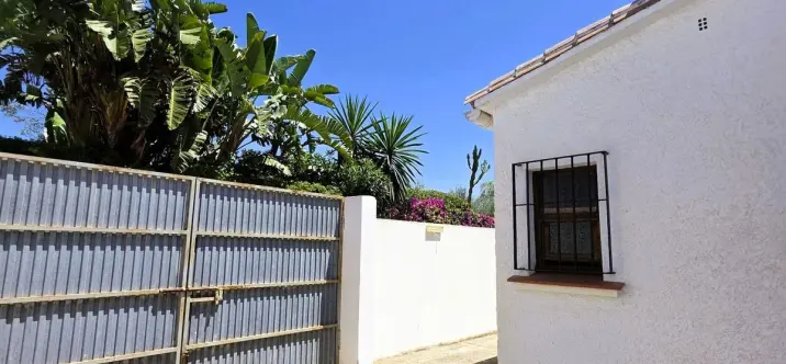 Venta de villa independiente en Estepona 3