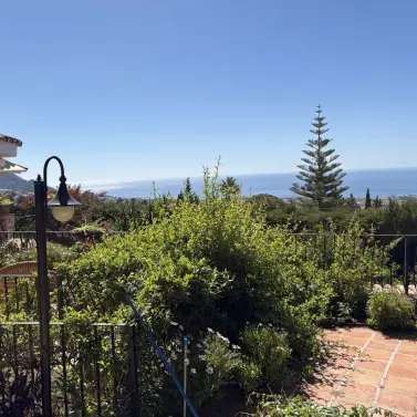 Sale of detached villa in Mijas