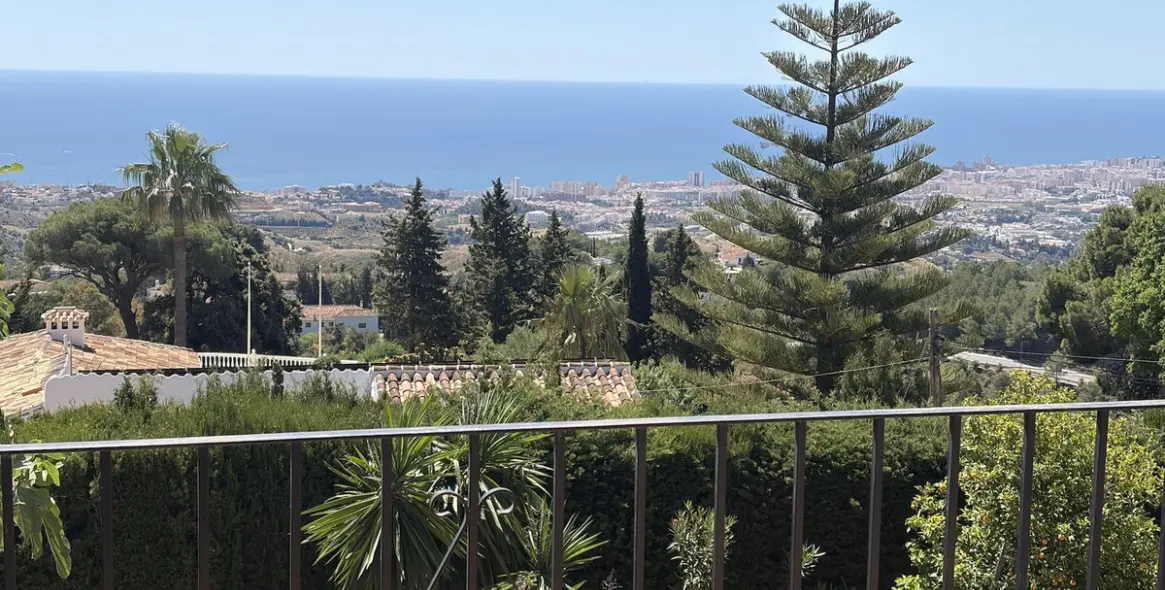 Sale of detached villa in Mijas 10