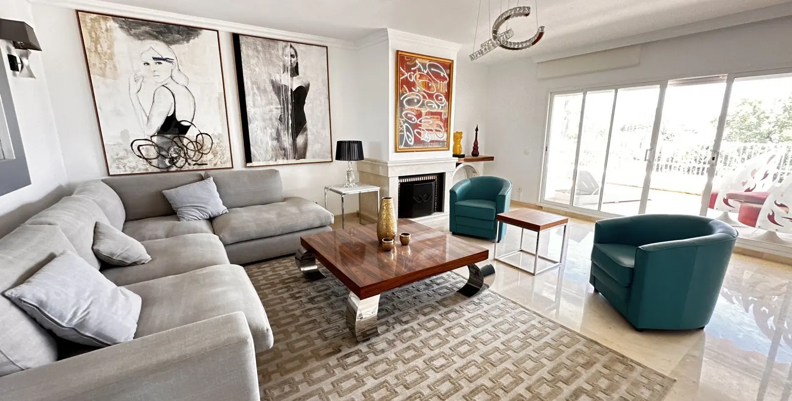 Sale of penthouse in The Golden Mile 1