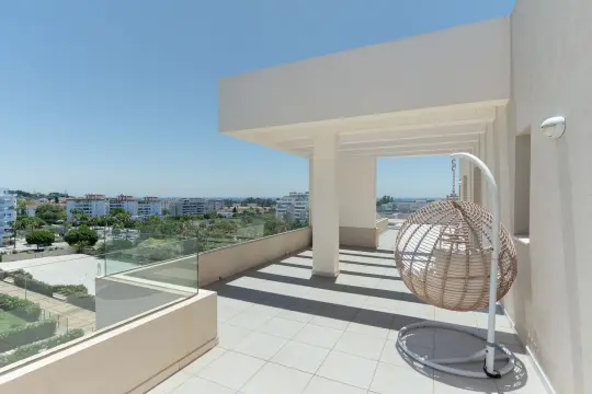 Image 6 thumb