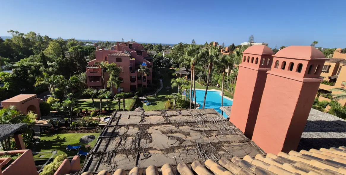 Продажа двухуровневого пентхауса в Estepona 92