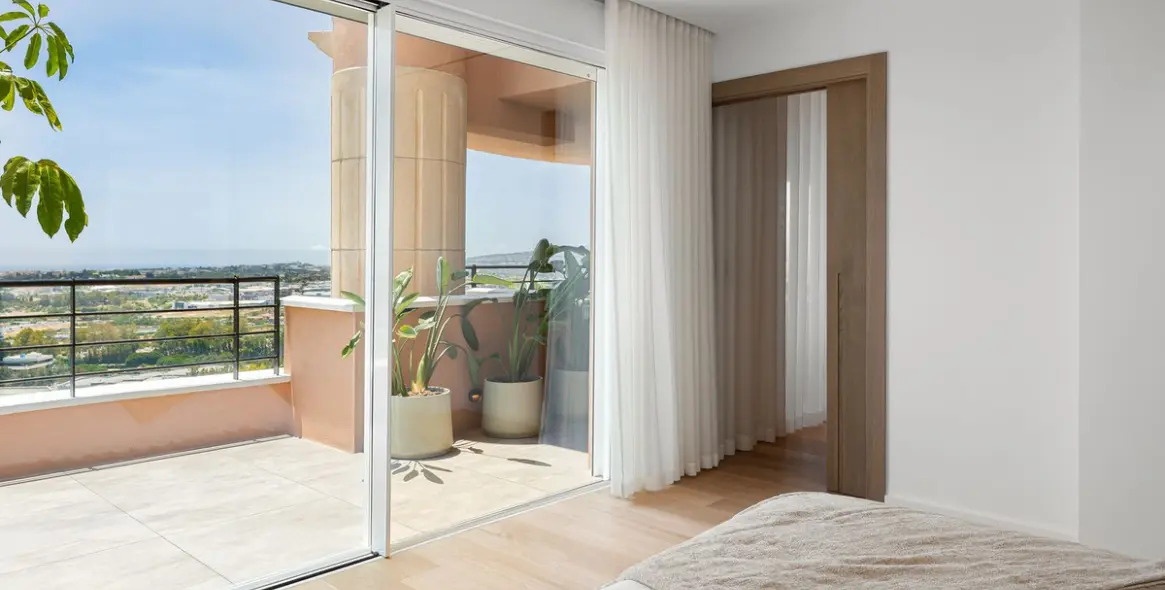 Продажа пентхауса в Nueva Andalucía 40