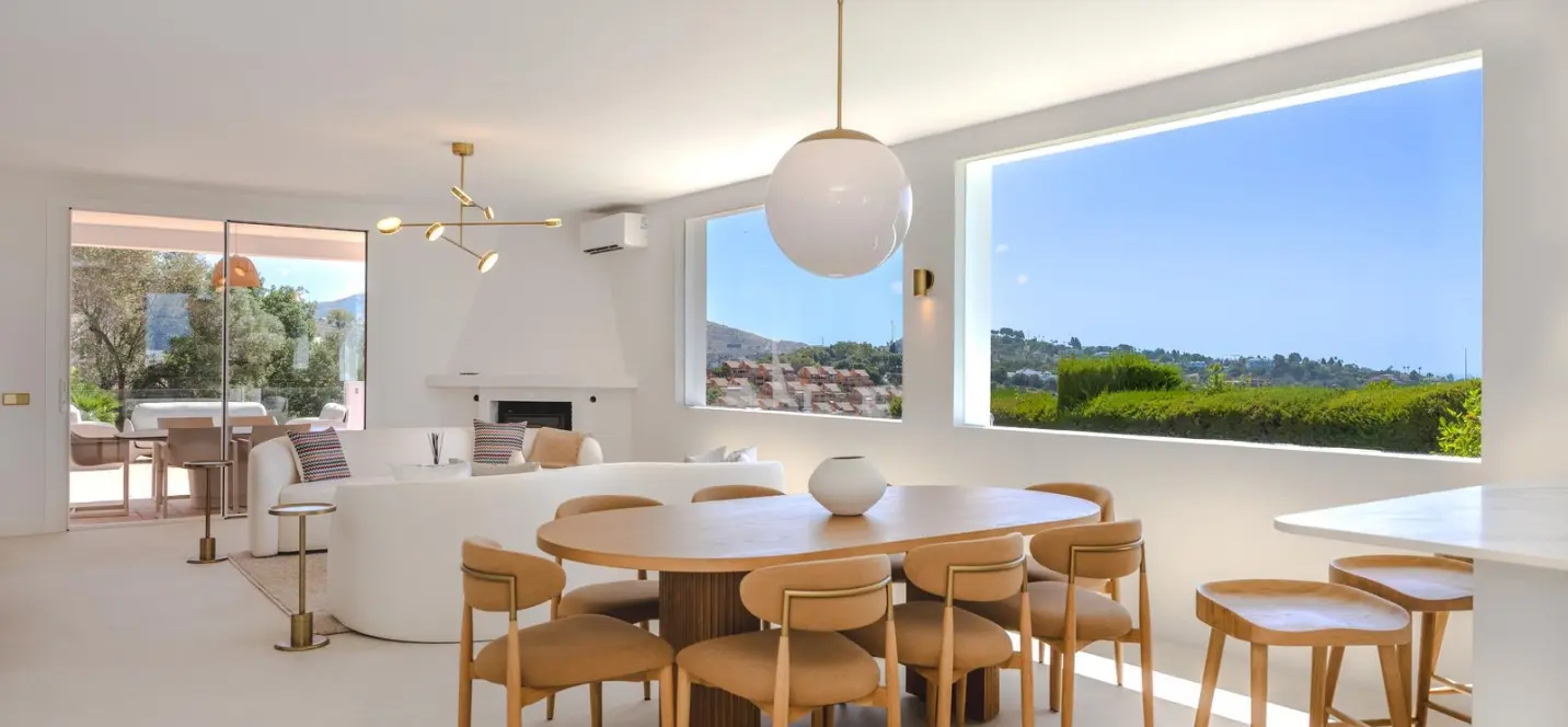 Venta de villa independiente en Elviria 2