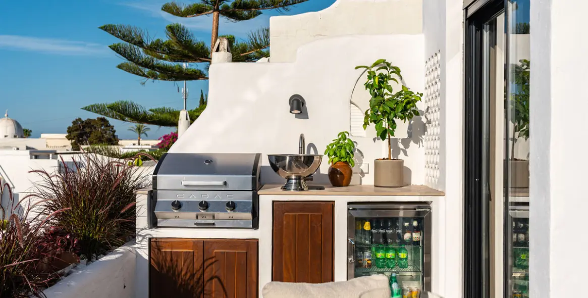 Venta de apartamento en planta media en The Golden Mile 9