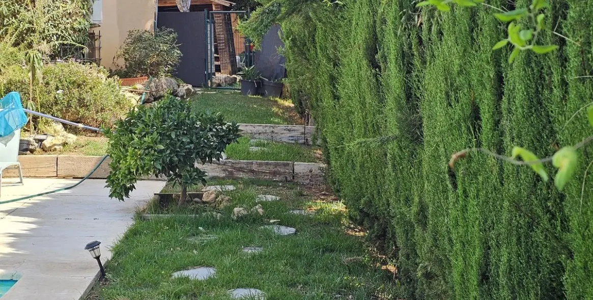 Venta de villa independiente en Nueva Andalucía 34