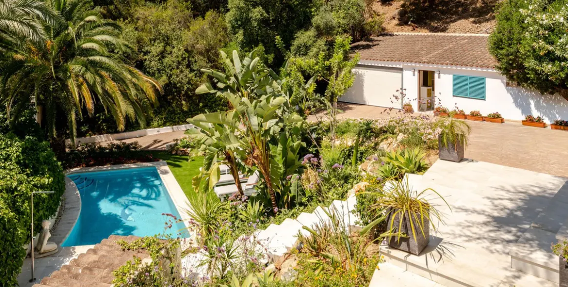 Sale of detached villa in El Madroñal 9