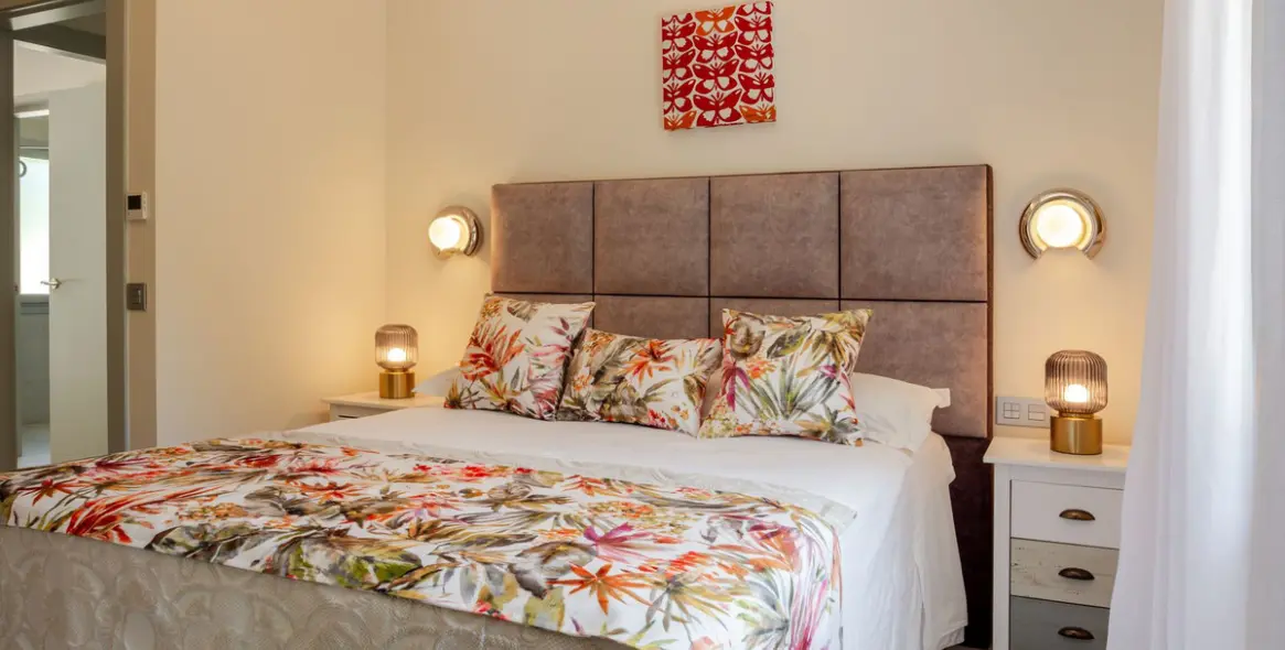 Sale of detached villa in El Madroñal 71