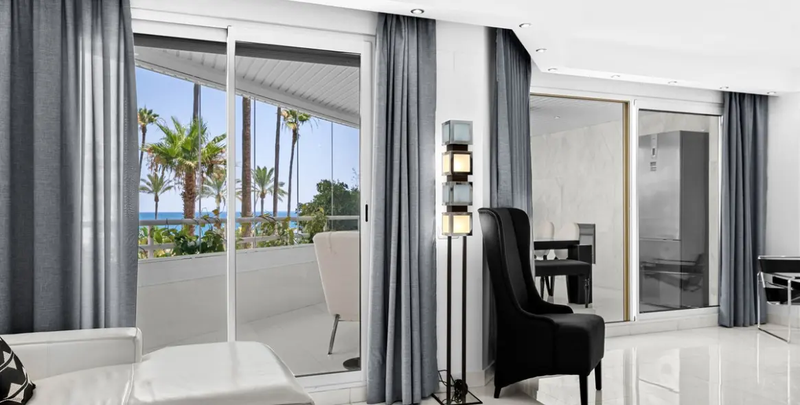Продажа апартаментов на первом этаже в Marbella 6