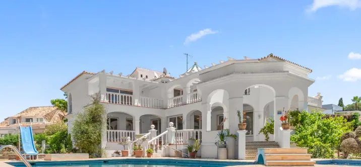 Venta de villa independiente en Torrequebrada 0