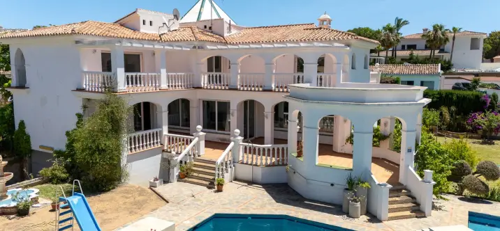 Venta de villa independiente en Torrequebrada 1