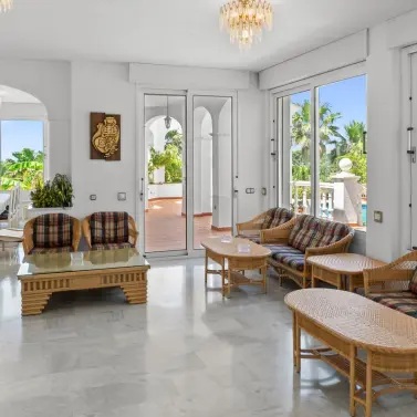 Venta de villa independiente en Torrequebrada