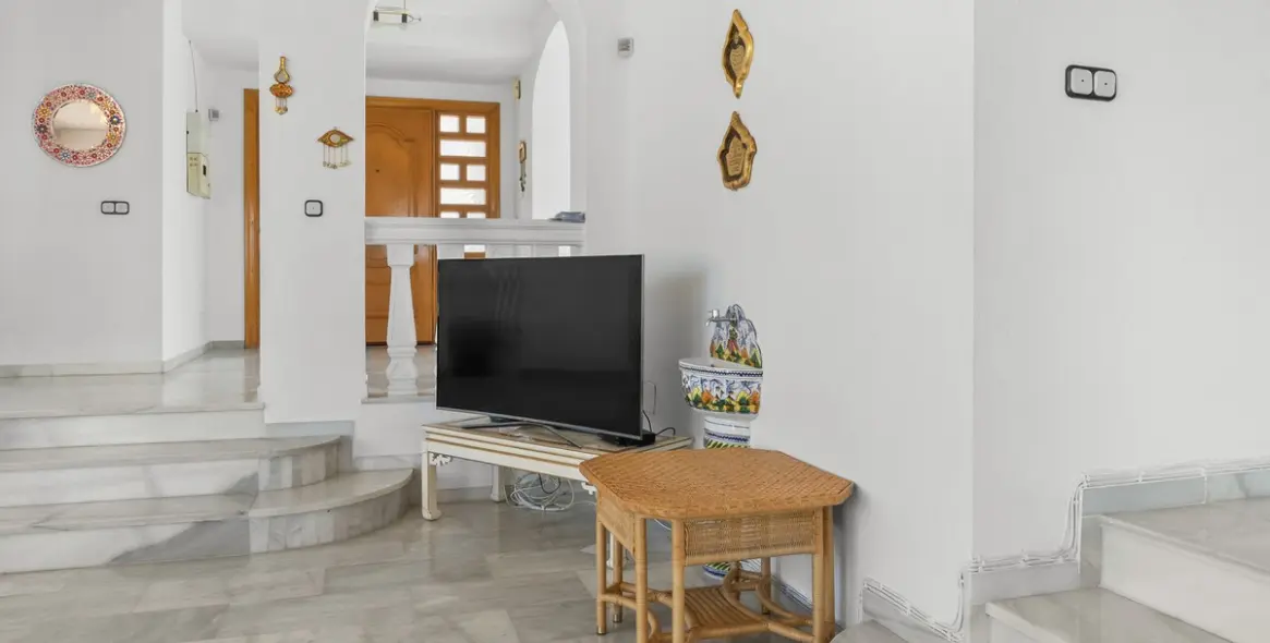 Venta de villa independiente en Torrequebrada 15