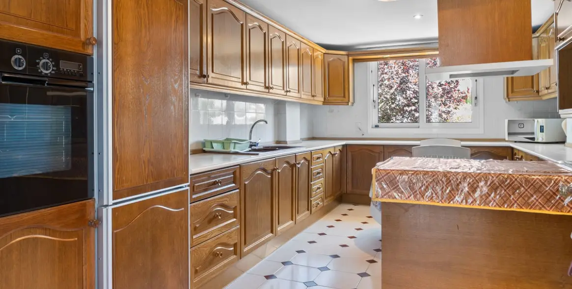 Venta de villa independiente en Torrequebrada 16
