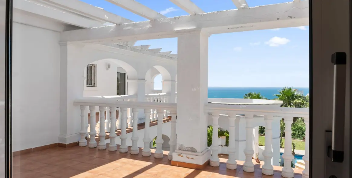 Venta de villa independiente en Torrequebrada 29