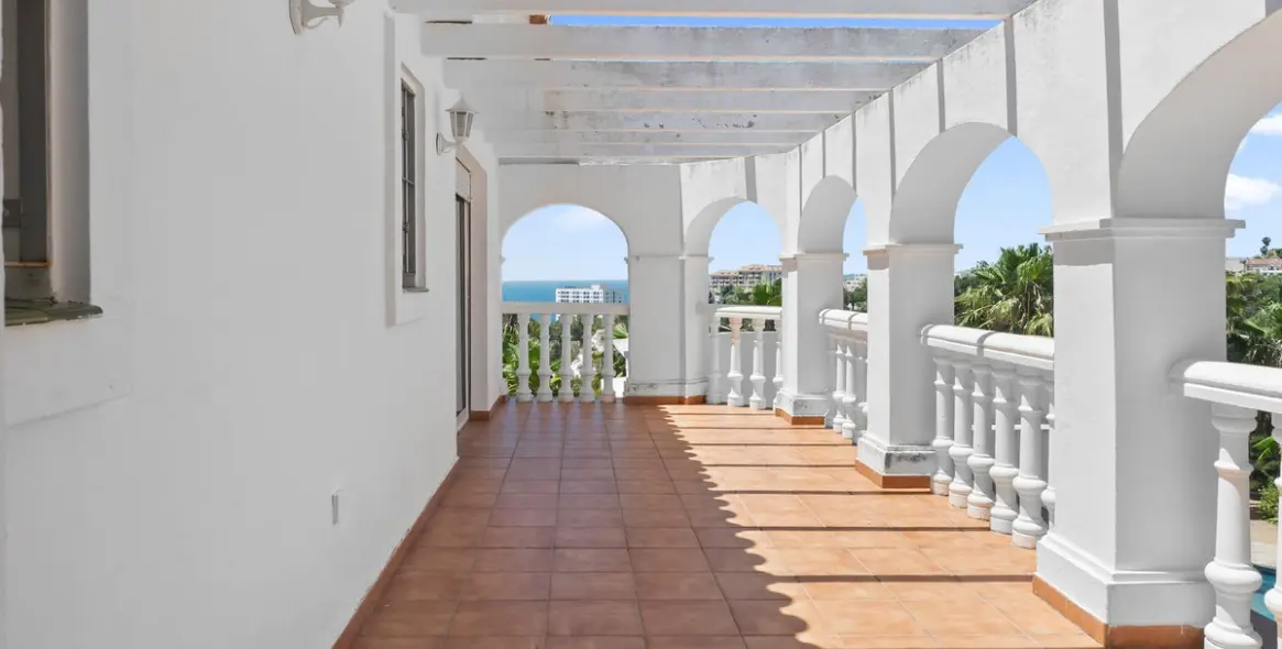 Venta de villa independiente en Torrequebrada 37