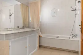 Image 65 thumb