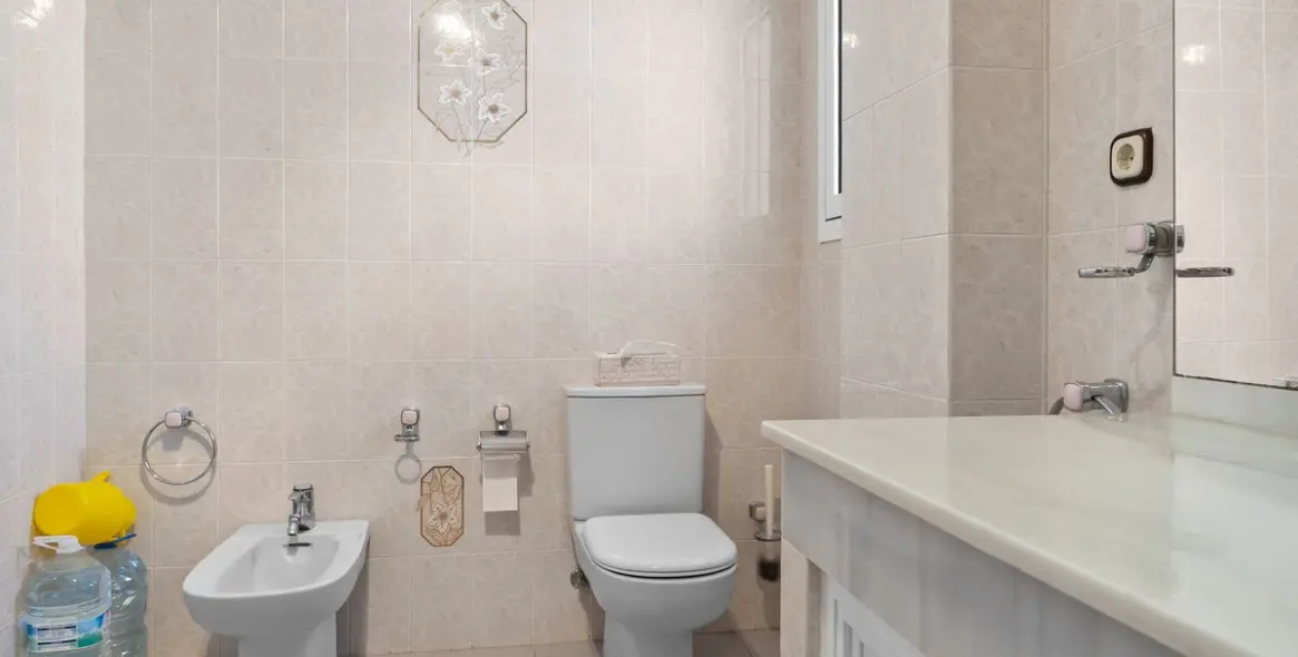 Venta de villa independiente en Torrequebrada 66