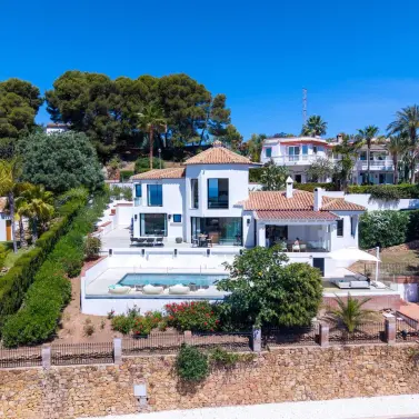 Venta de villa independiente en Hacienda Las Chapas