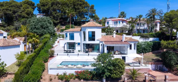 Venta de villa independiente en Hacienda Las Chapas 0