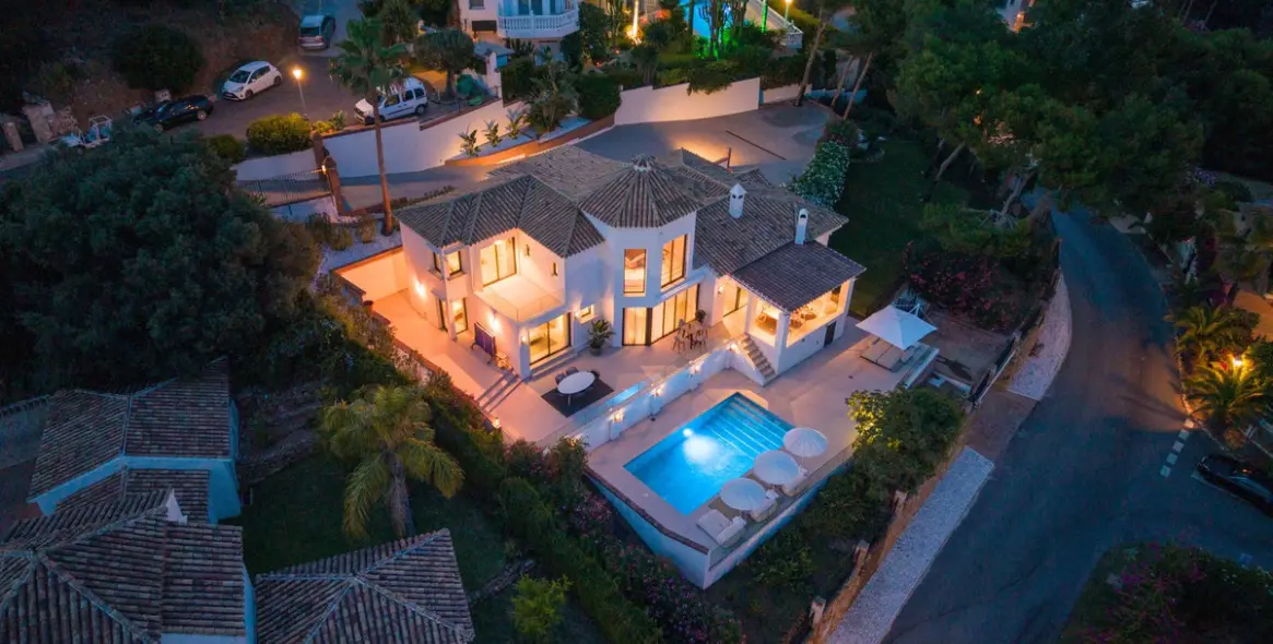 Venta de villa independiente en Hacienda Las Chapas 3