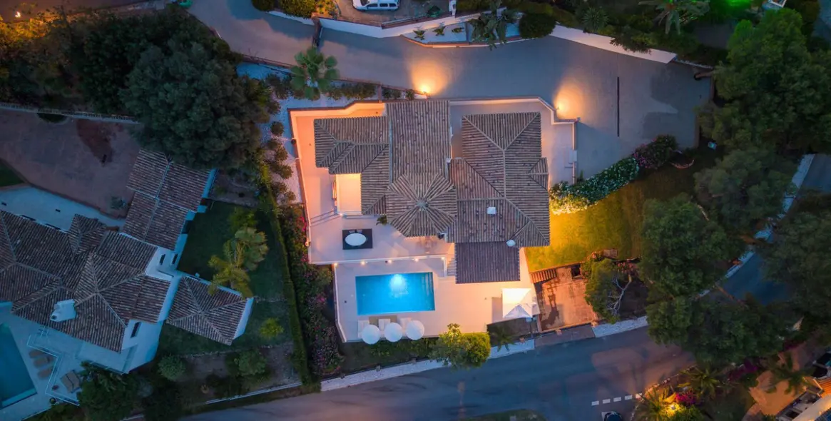 Venta de villa independiente en Hacienda Las Chapas 4