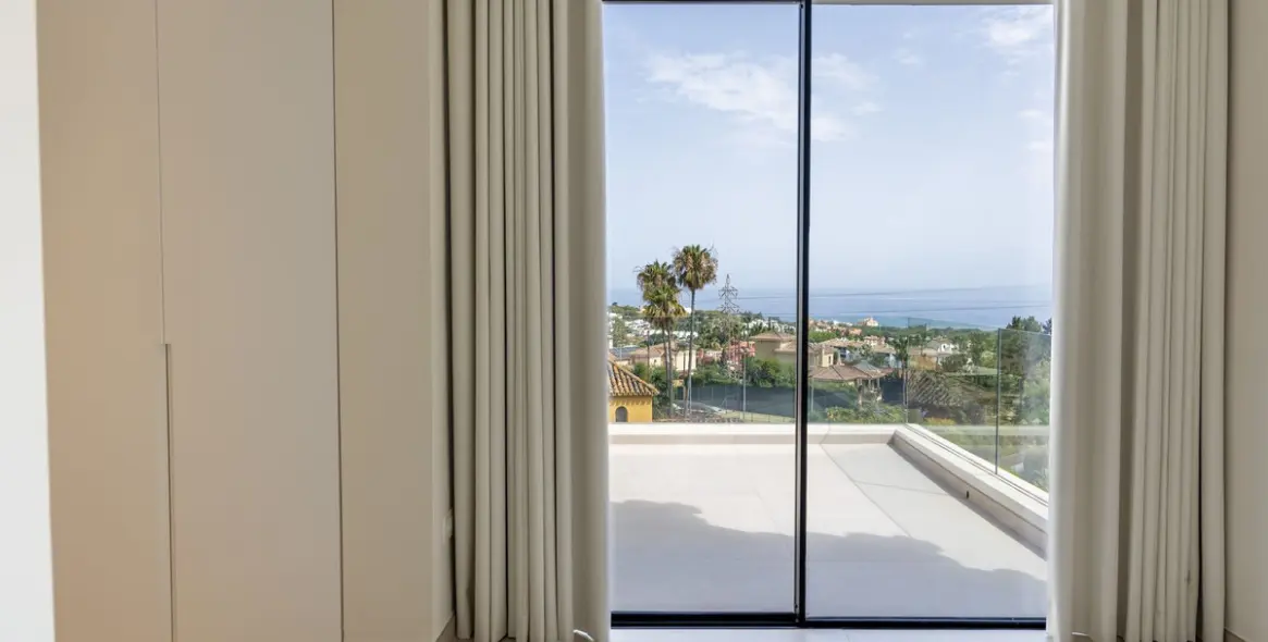 Venta de villa independiente en Hacienda Las Chapas 21