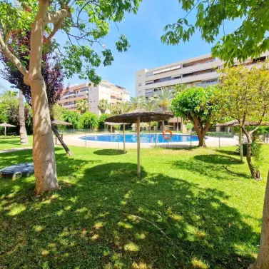 Venta de apartamento en planta media en Málaga