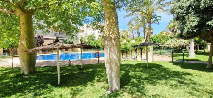 Venta de apartamento en planta media en Málaga 3