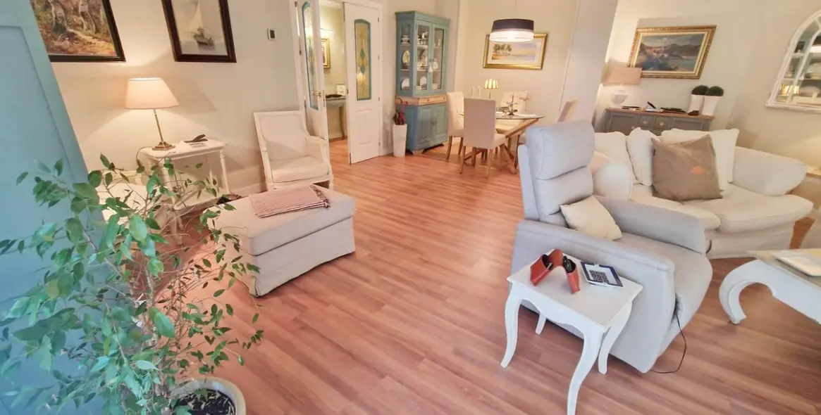 Venta de apartamento en planta media en Málaga 10