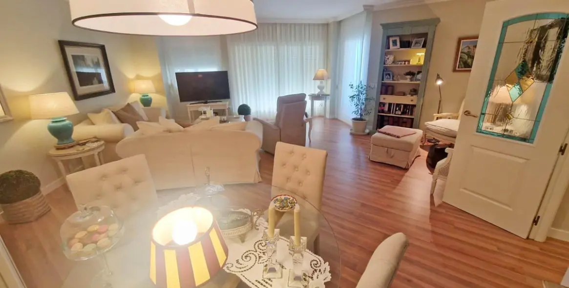 Venta de apartamento en planta media en Málaga 11