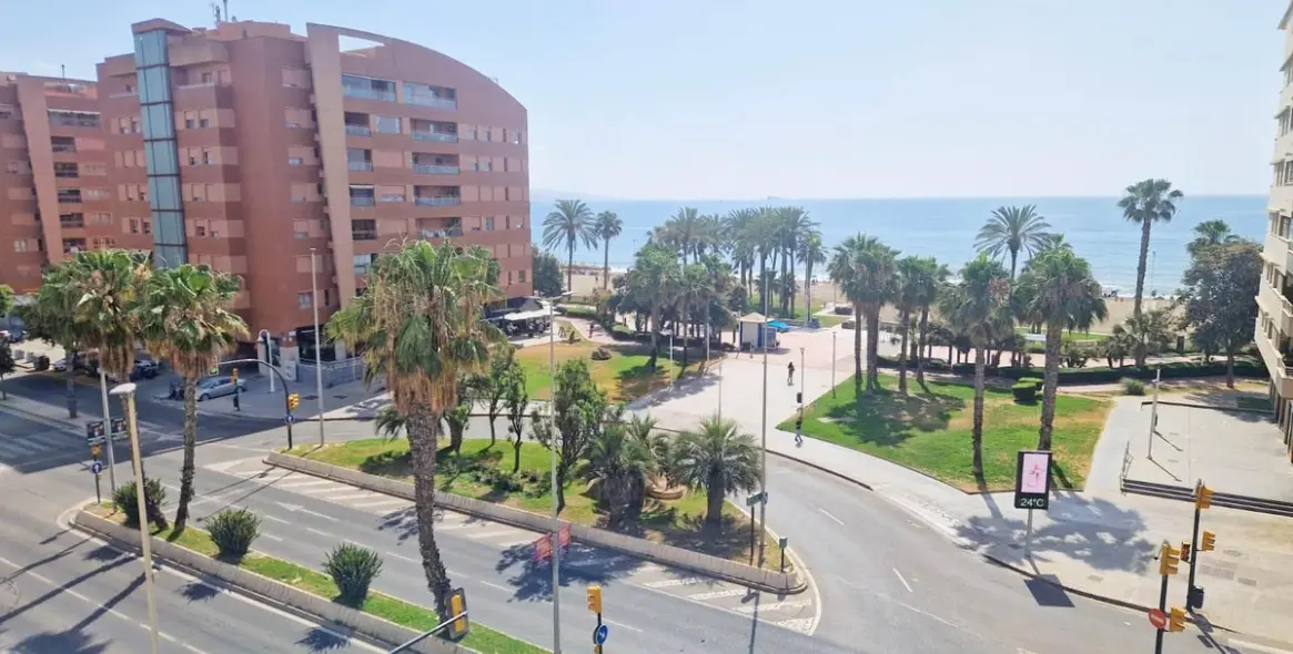 Venta de apartamento en planta media en Málaga 16