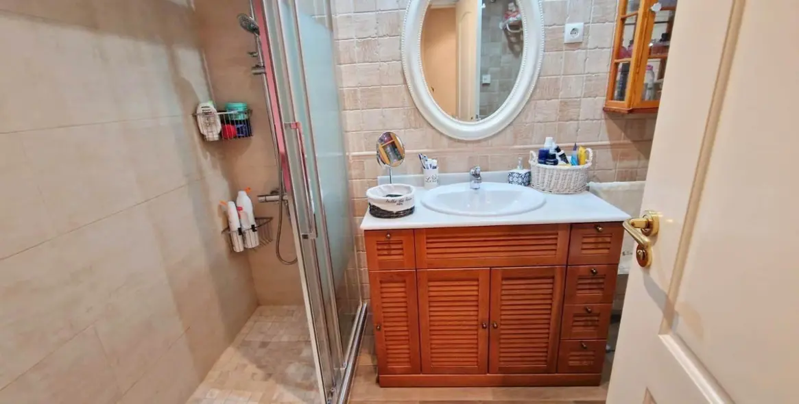 Venta de apartamento en planta media en Málaga 32