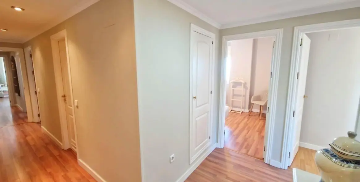 Venta de apartamento en planta media en Málaga 40