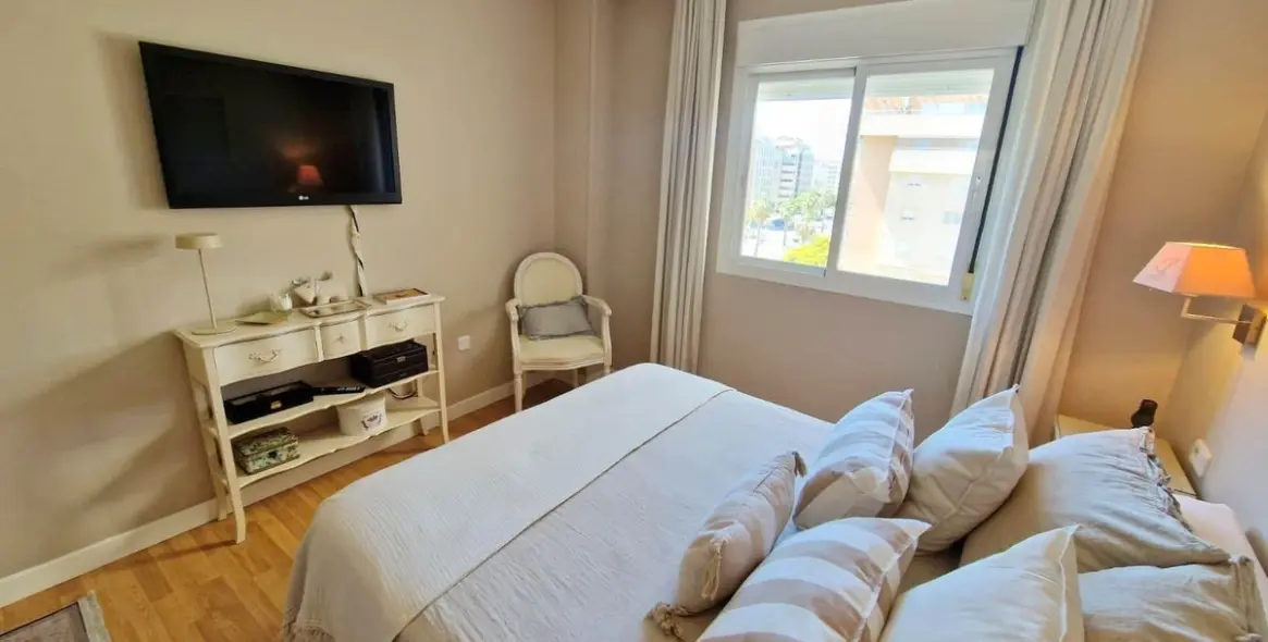 Venta de apartamento en planta media en Málaga 53