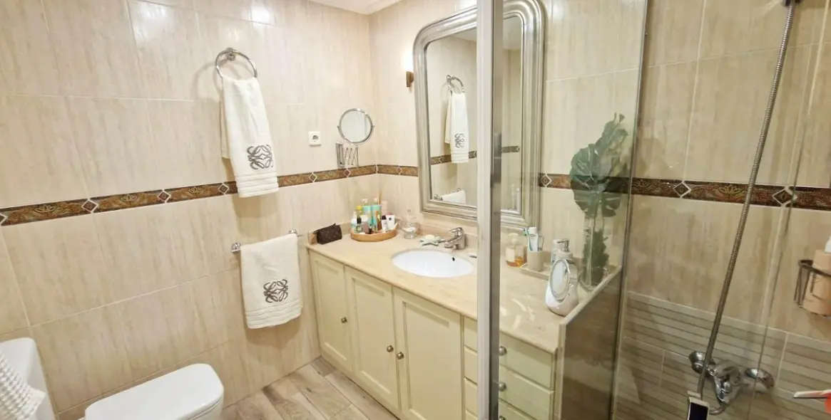 Venta de apartamento en planta media en Málaga 57