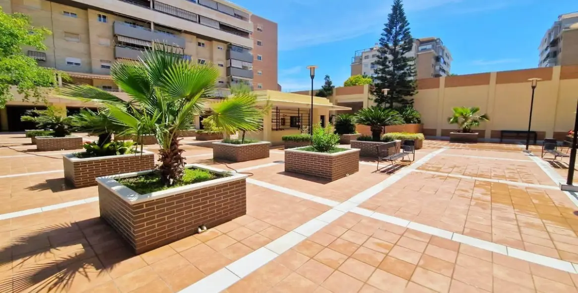 Venta de apartamento en planta media en Málaga 97