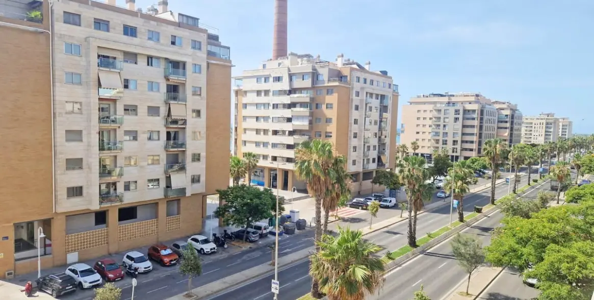 Venta de apartamento en planta media en Málaga 102