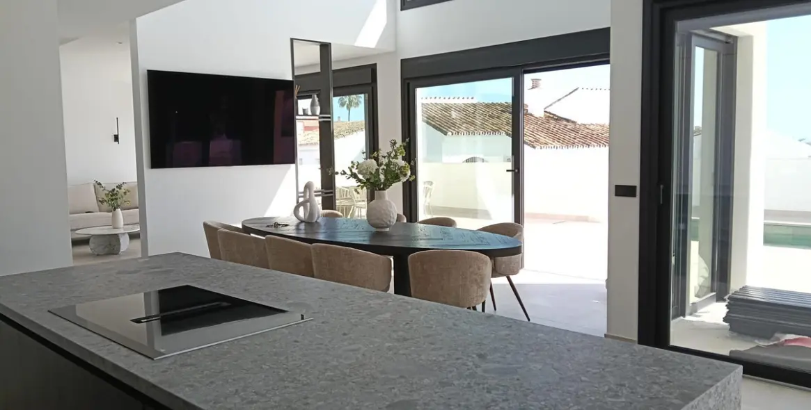Venta de villa independiente en Riviera del Sol 15